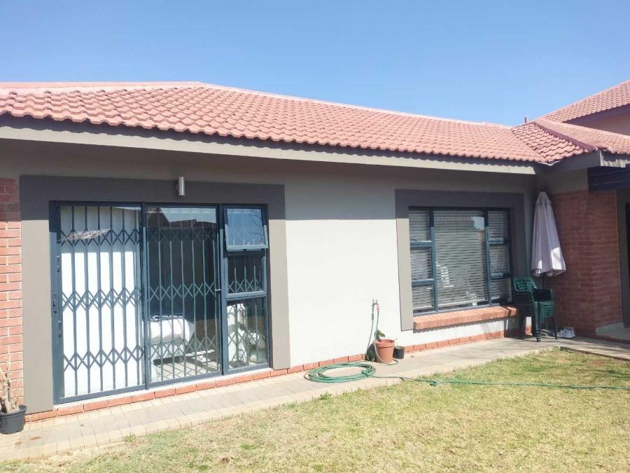 2 Bedroom Property for Sale in Spitskop Free State